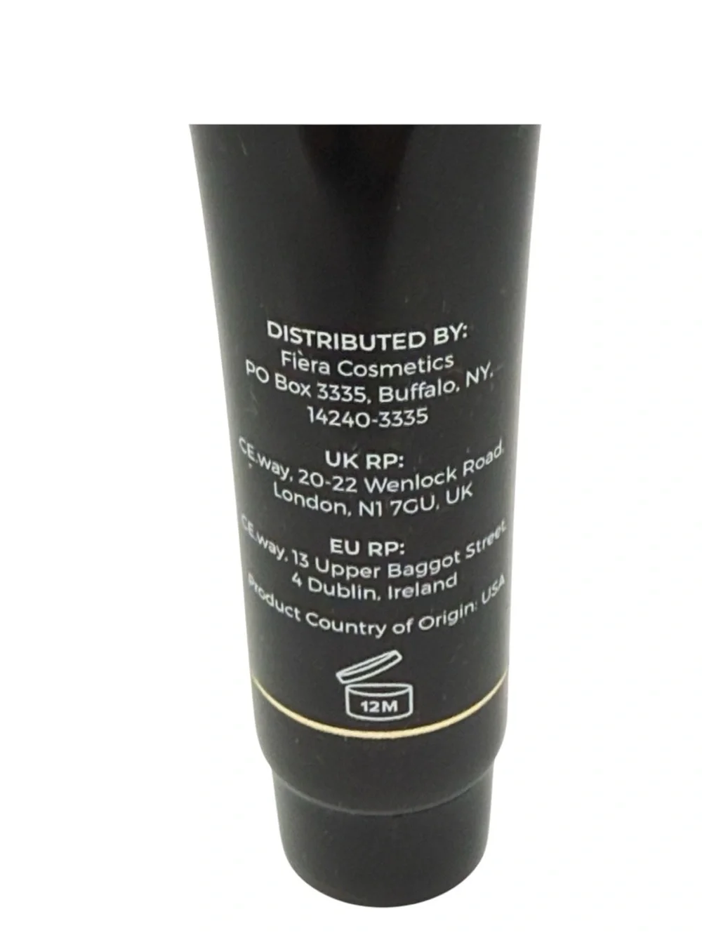 Fiere’ Cosmetics Luxury Concealer in LIGHT
